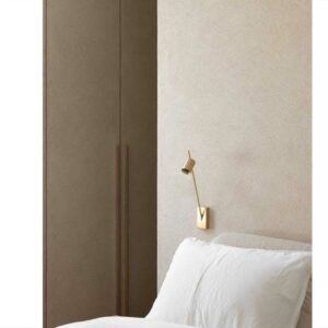 Aude Wall L Plug