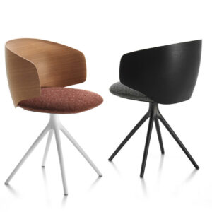 Universal armchair (dossier bois)