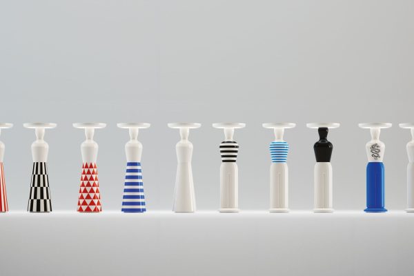 12 Rotaliana Light Dolls