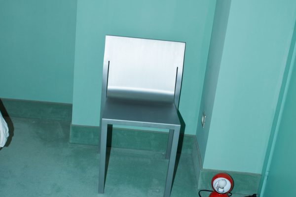 BD_STEDELIJK_CHAIR_SABINE_MARCELIS_25