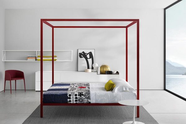 Aluminium bed (baldaquin)