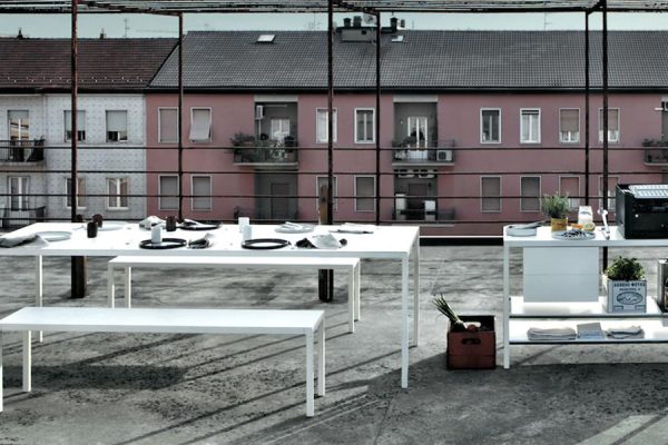 Helsinki outdoor white