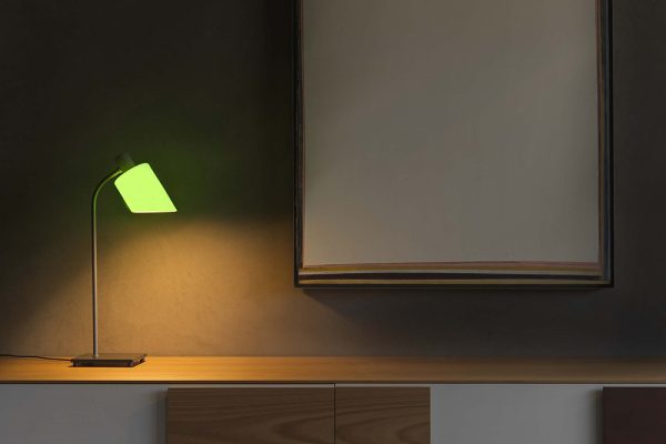lampe-de-bureau-perriand-vert-1