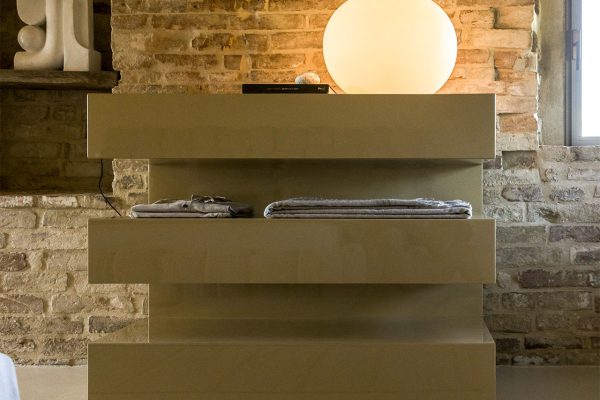 mogg_storage_and-cassettiera_07