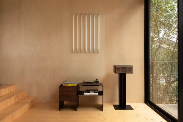 platine-vinyle-square-cc-la-boite-concept-bureau