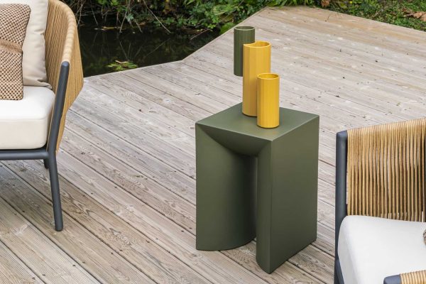 tabouret-outdoor-porte-ligne-roset-4